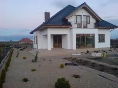 Benedykt 3 — realizacje 7