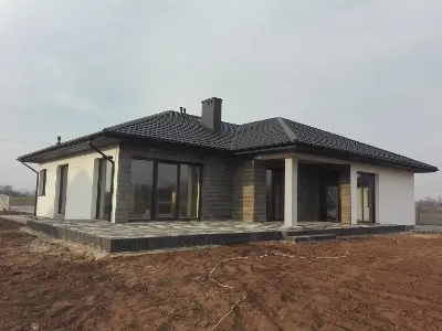 Doskonały 2 B — realizacje 22