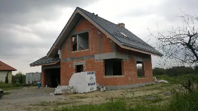 Gucio 2 — realizacje 16