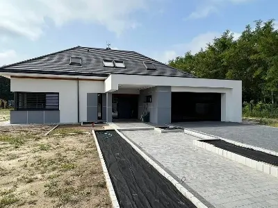 Hiacynt — realizacje 96
