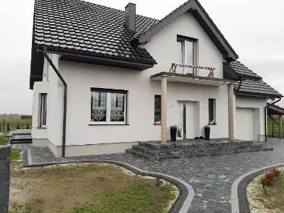 Julka 4 — realizacje 4