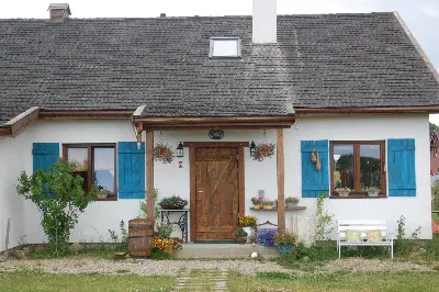 Modrzewiowy — realizacje 7