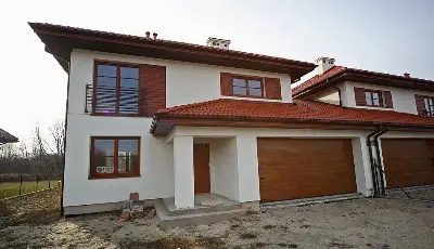 Szmaragd 2 — realizacje 1