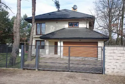 Szmaragd — realizacje 31