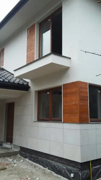 Szmaragd — realizacje 24