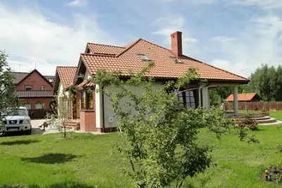 Zacisze — realizacje 9