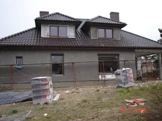 Zacisze — realizacje 37